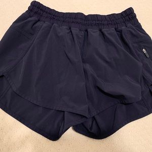 LULULEMON TRACKER SHORTS